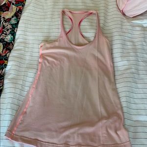 Lululemon tank